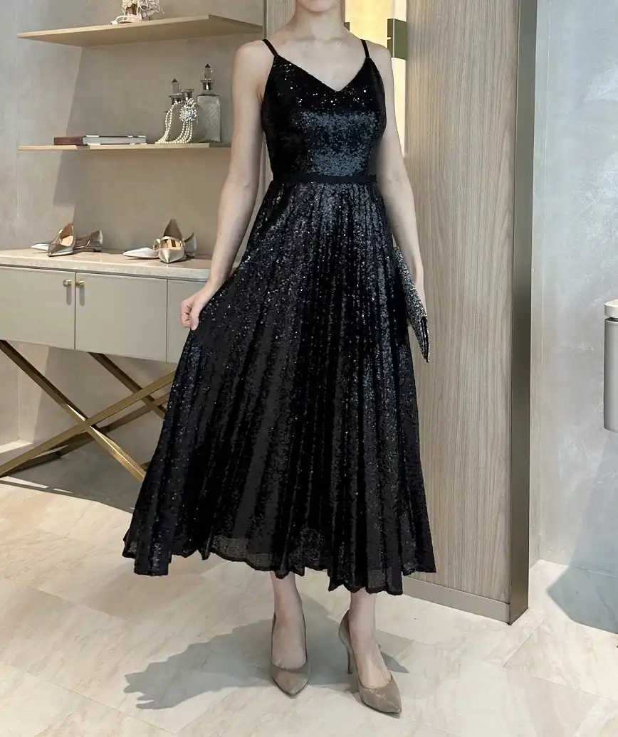 スパンコールキャミソールミディアムドレス―ブラック-S-M