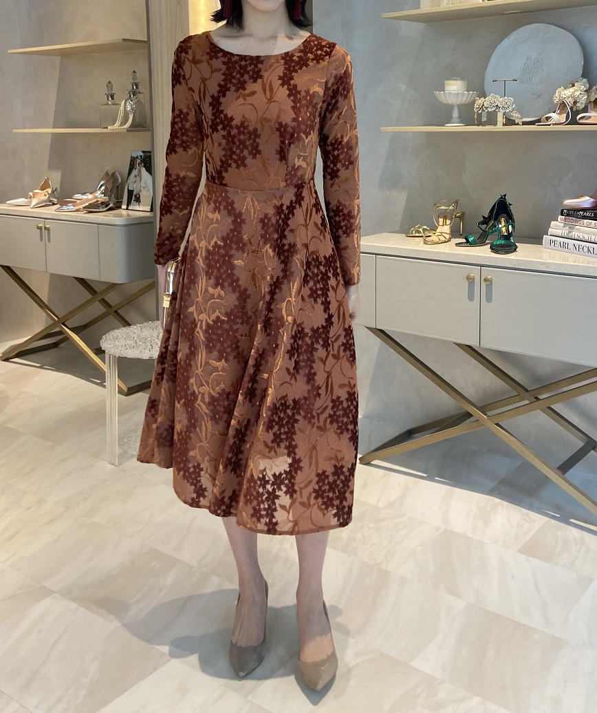 ベロア素材 レンタルドレス 華やかなパーティドレスはandyou Dressing Room 結婚式 二次会 パーティ レンタルドレス