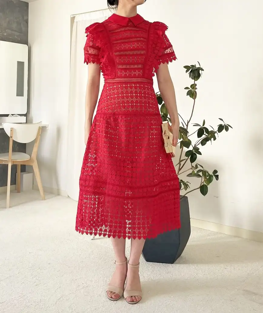 着用サイズ：S ／ 着用者：167cm(普段着ている服のサイズ：M) ／ ヒールの高さ：7cm