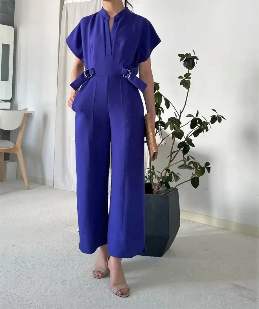 着用サイズ：M ／ 着用者：167cm(普段着ている服のサイズ：M) ／ ヒールの高さ：7cm