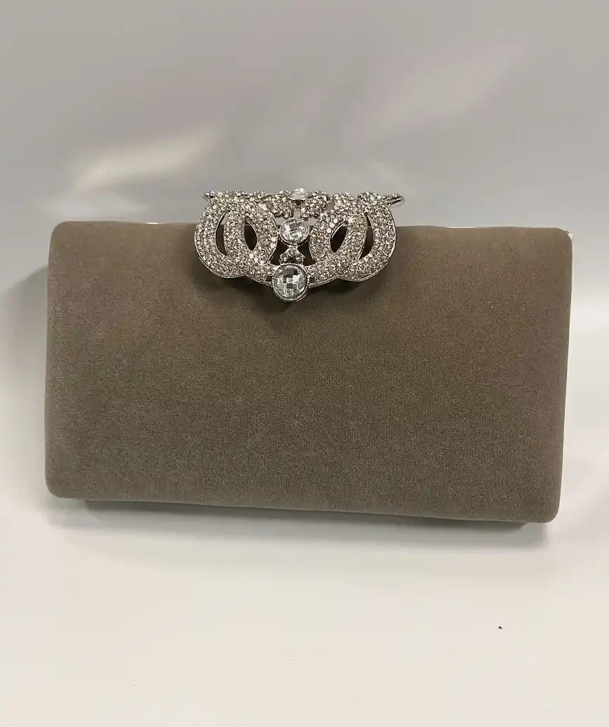 suede clasp motif cluth bag - gray