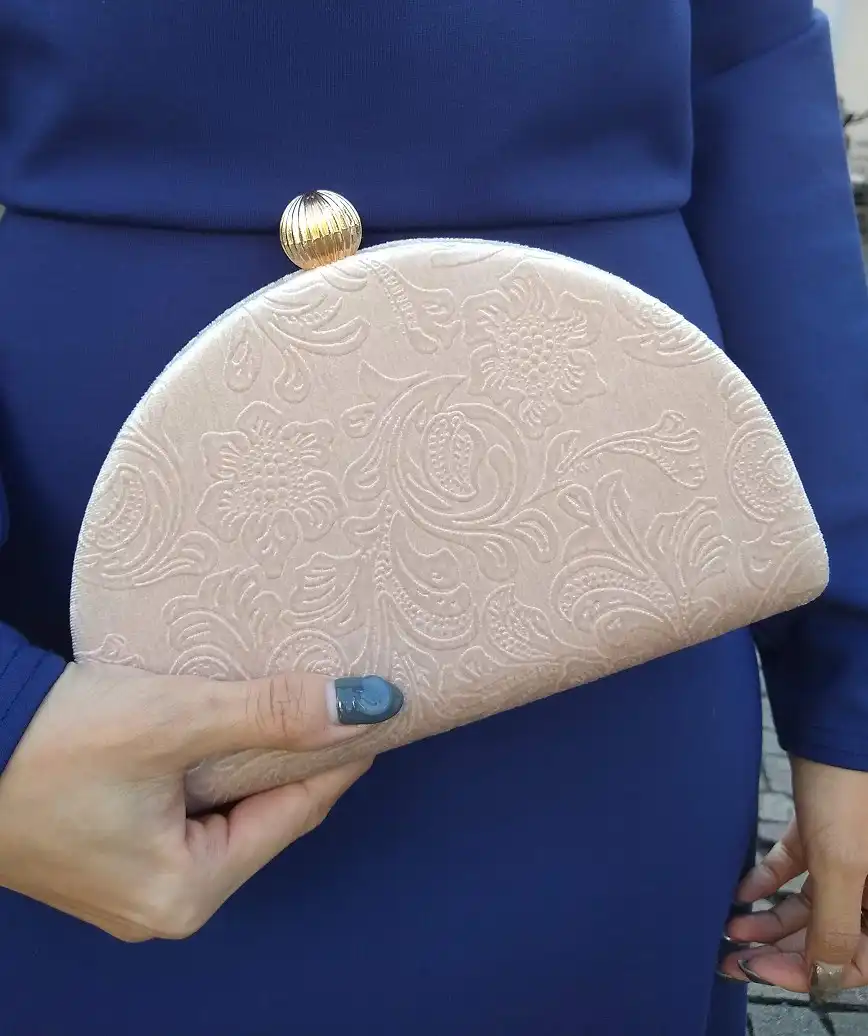 Velour Semicircle Cluth bag－Beige