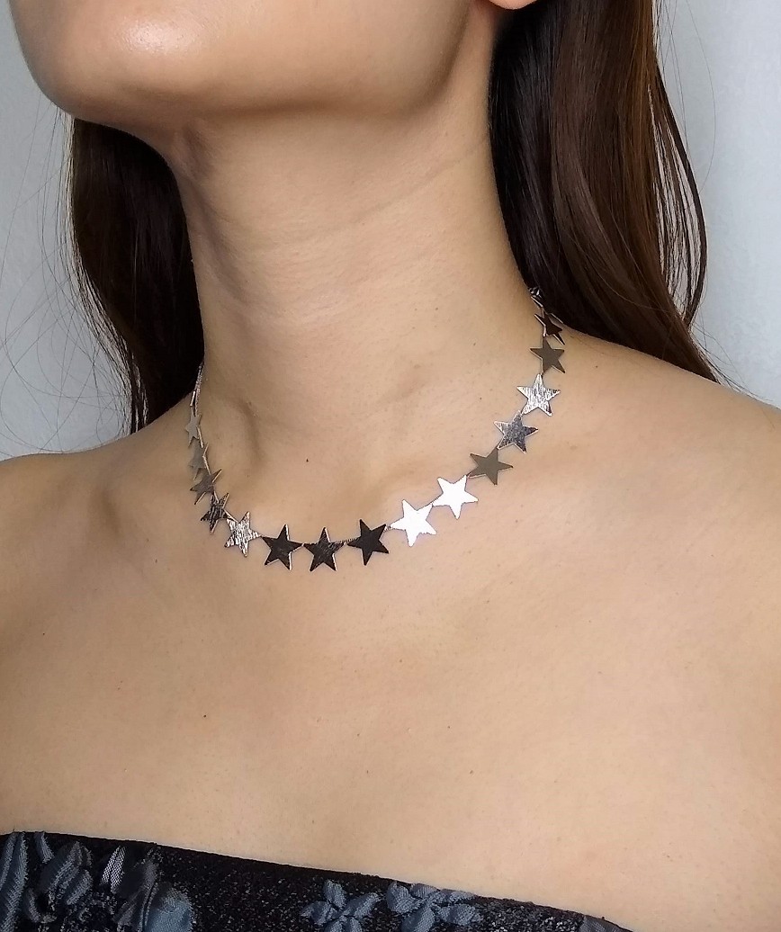 SMALL STAR NECKLACE