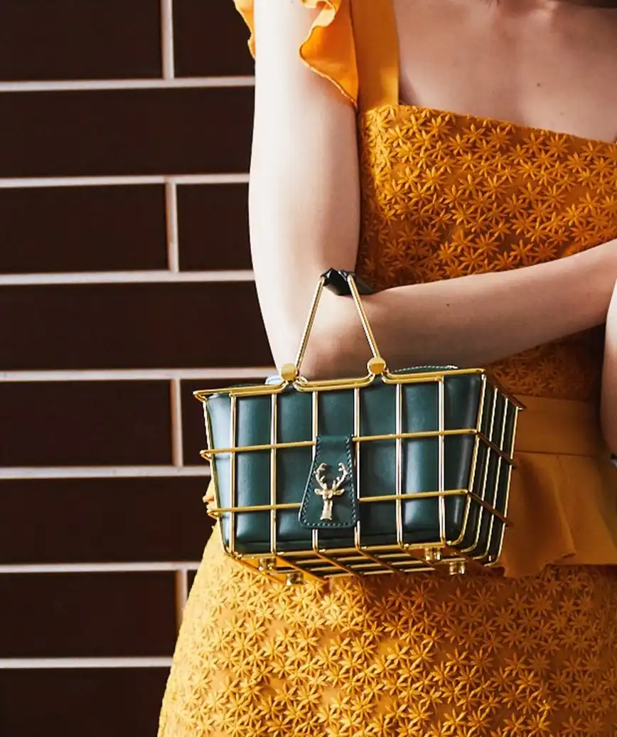 Green Basket Clutch bag